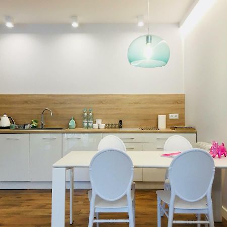 Piper Zajezdnia White Apartment Poznan Exterior photo